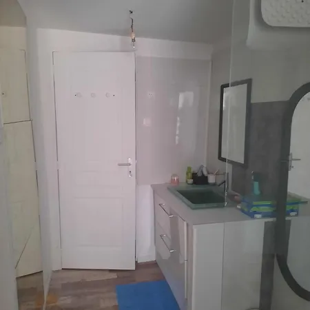 Maison De 2 Avec Jardin Clos Et Wifi A Dom wakacyjny